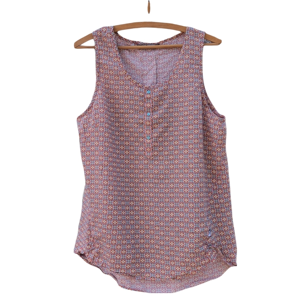 The North Face Red and Blue patterned tank top Size Large